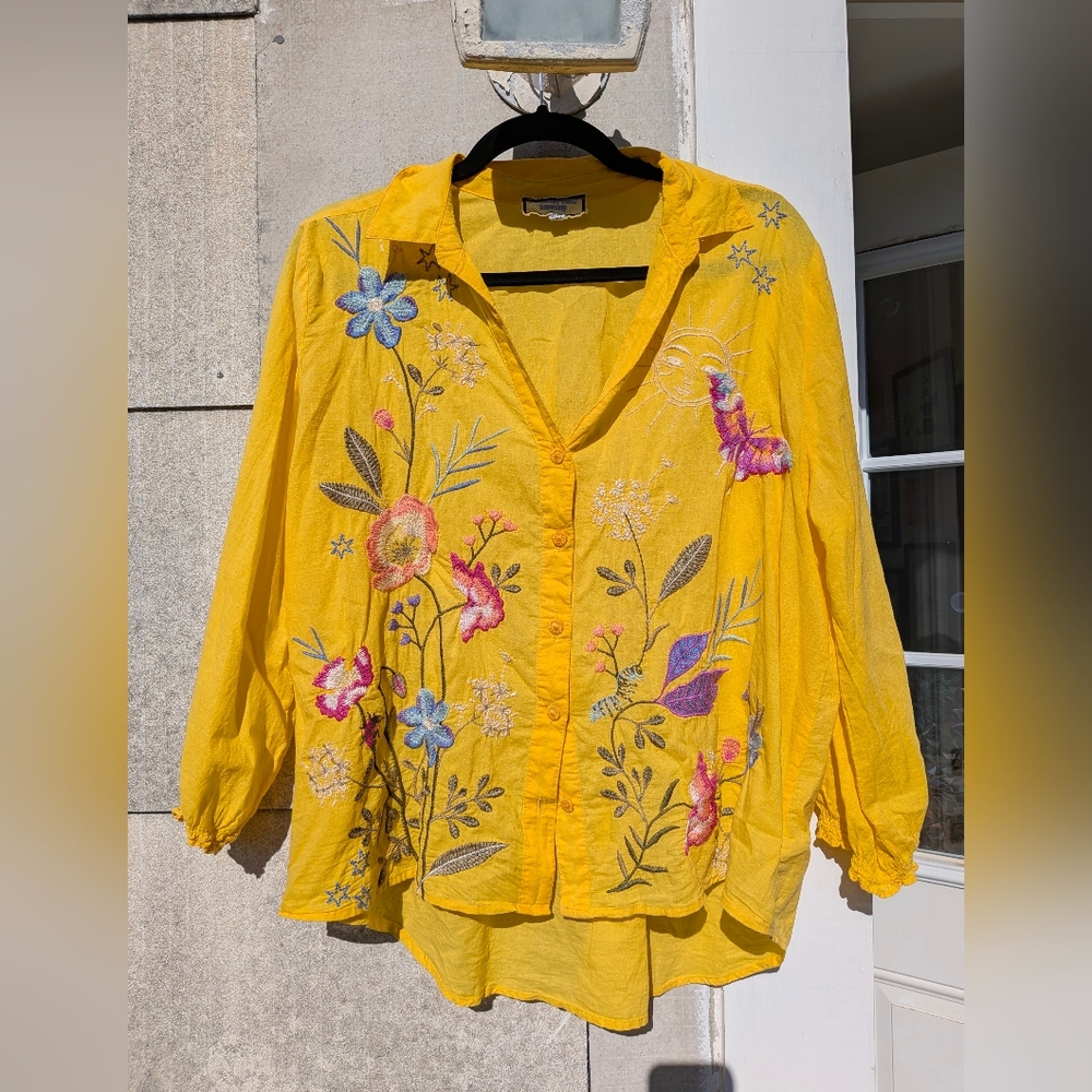 Johnny Was Nila Relaxed Smocked Shirt